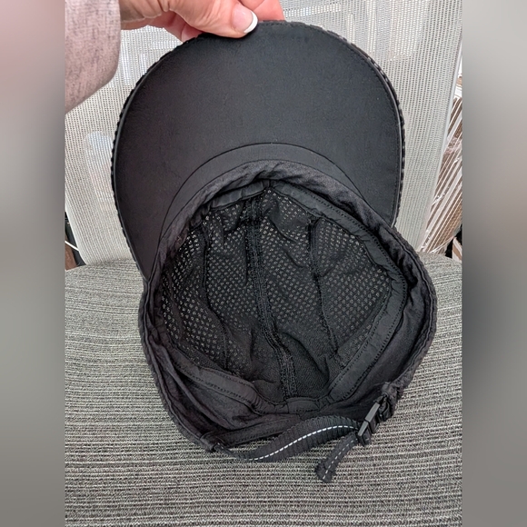 Lululemon Baller Hat (Spacer Mesh) Black - Picture 9 of 10
